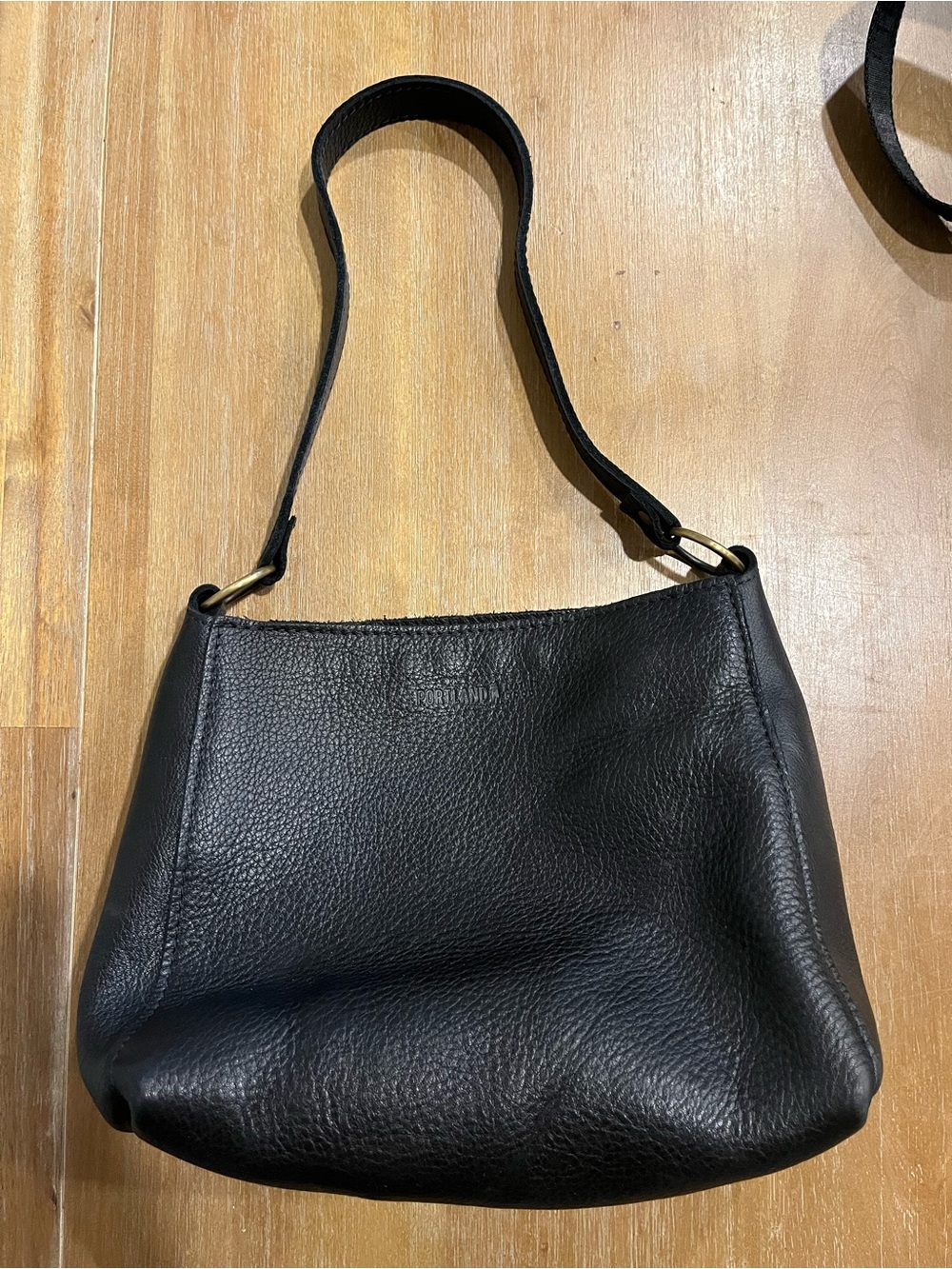 Black Leather Shoulder Bag - Unbranded